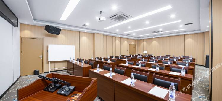 飞天景途酒店 HOTEL FRIENDS(兰州大学兰州站店)图片