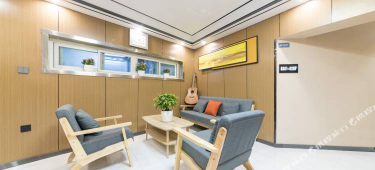 易佰良品酒店(济南大明湖夏雨荷店)图片