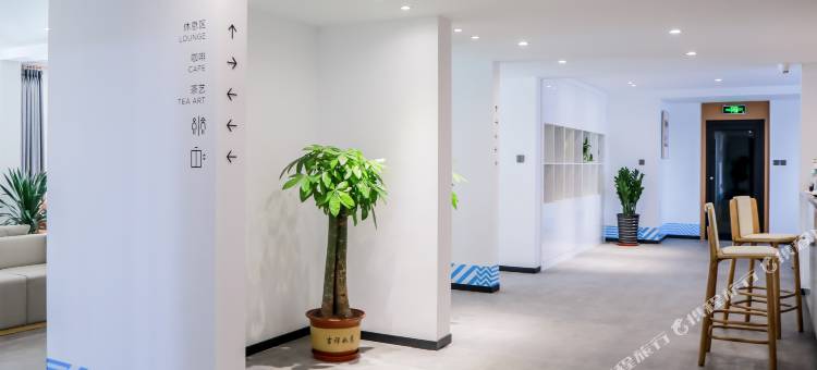 金山岭雪寓酒店图片