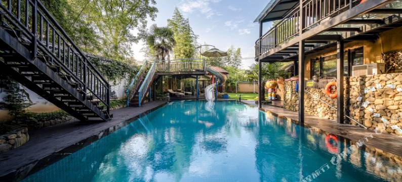 莫干山云安居图片