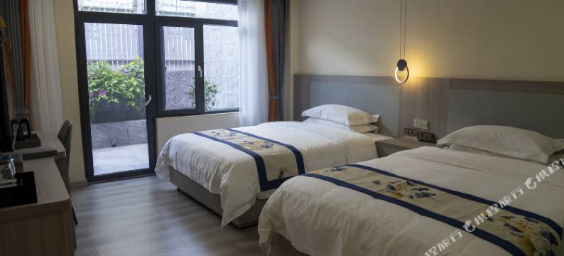 彝良方舟商务酒店图片