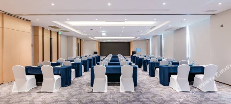 重庆观音桥假日酒店图片