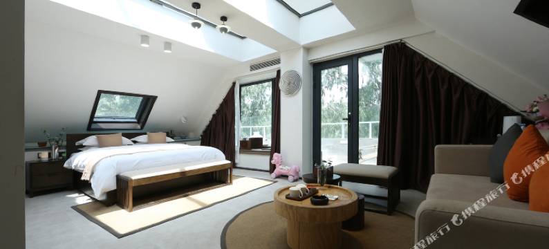 夜澜星舍(忆江南旅游度假区店)图片