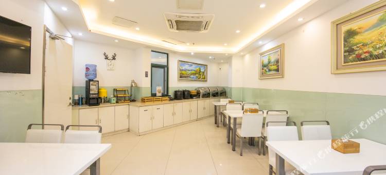 汉庭优佳酒店(上海莘庄南广场店)图片