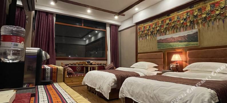 新龙瞻对文化酒店图片