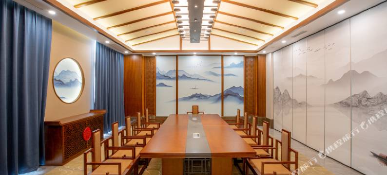 悦语湖景酒店(高邮清水潭度假区店)图片