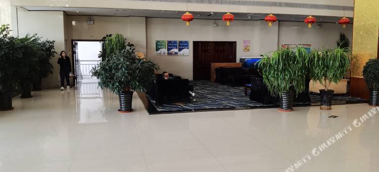 乌拉特中旗正三寰大酒店图片