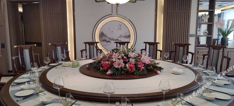 维也纳酒店(西宁湟中莲湖公园店)图片