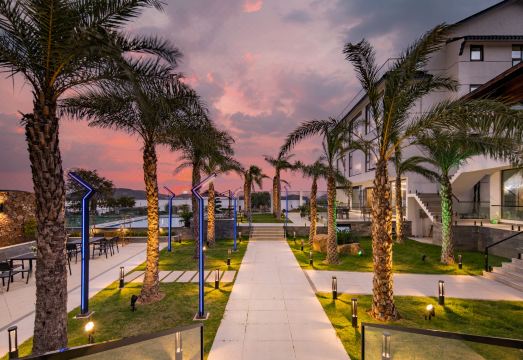 JIASHANYUANMINSU Hotel Overview