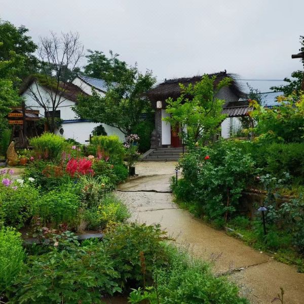 山居秋暝民宿(庄河冰峪沟店)图片