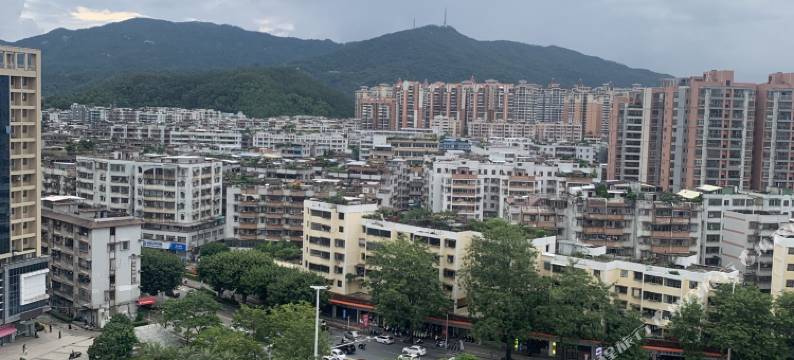 卓越商务酒店(江门新会冈州广场店)图片