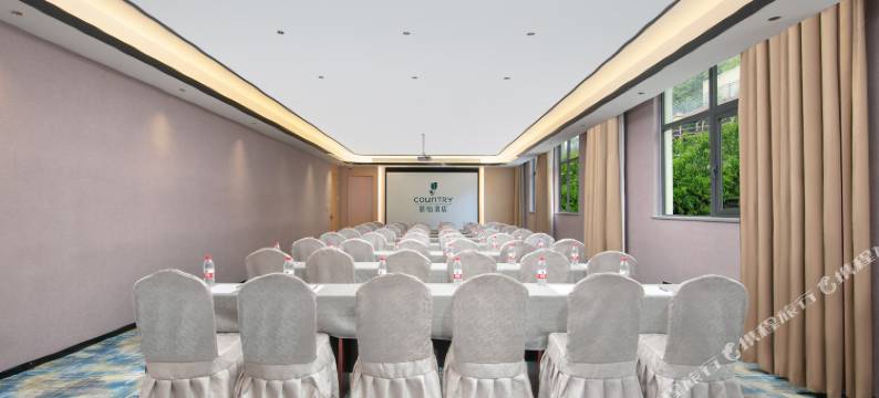 丽溪酒店(南充高坪机场安汉广场店)图片