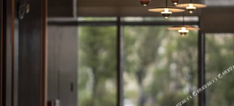 丽呈华廷酒店  (遵义市高铁站店)图片