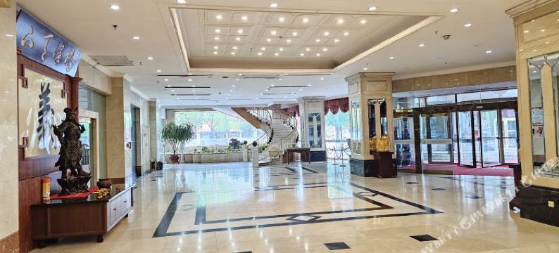 双辽绿洲大厦图片