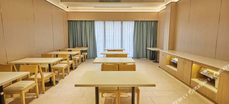 潜台词UN酒店(汇金天虹购物中心店)图片