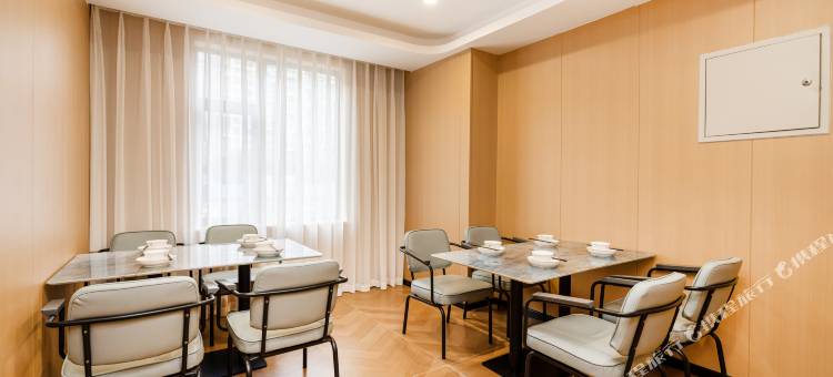 云绯酒店(金牛万达梁家巷地铁站店)图片