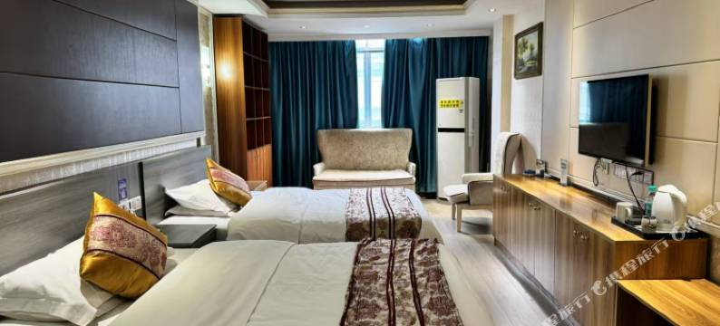 镇雄天成大酒店(镇雄街心花园店)图片