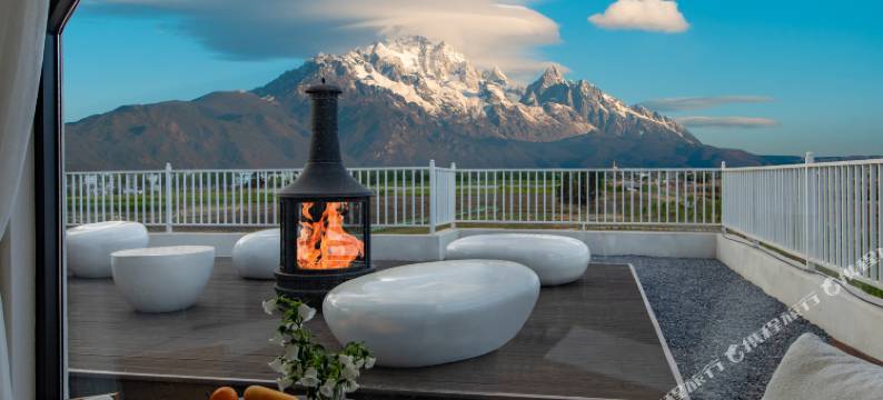 丽江・画中里|Lnside The Painting・日照金山观景美宿(束河古镇店)图片