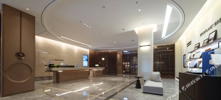 大连金石滩锚地广场亚朵酒店图片