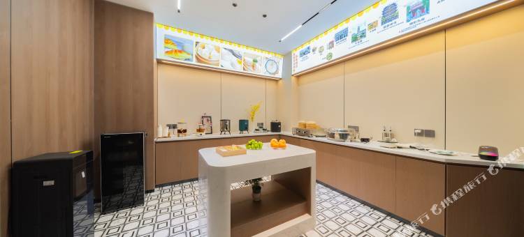 逸海假日酒店(汕头文光塔东山生活广场店)图片