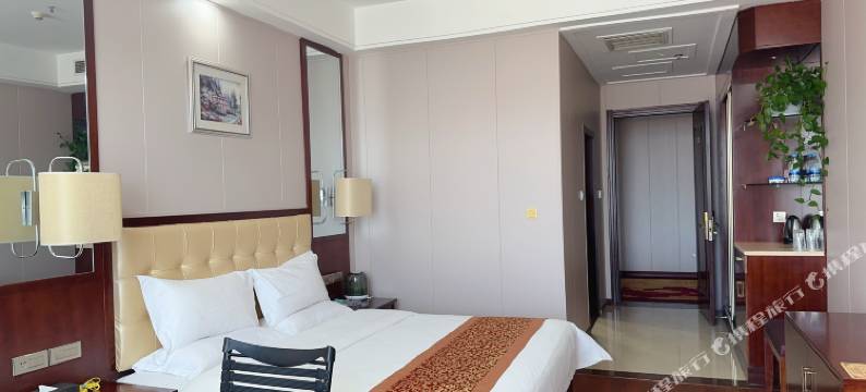 平陆鸿运商务酒店图片