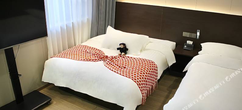 大美民宿(开封万岁山武侠城清明上河园店)图片