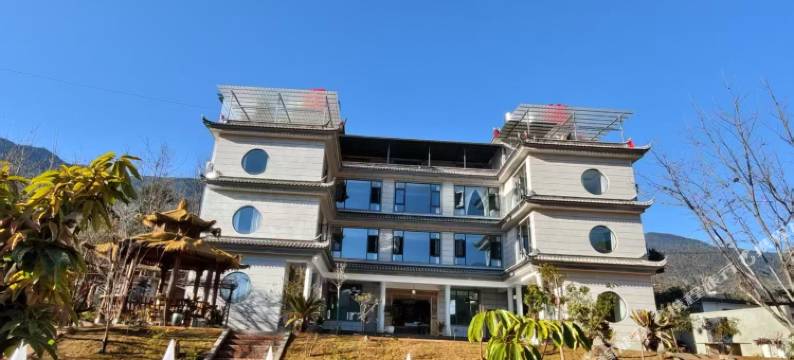 鸡足山风晨泰落民宿图片