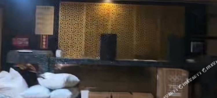富华青旅(东凤兴华中路店)图片