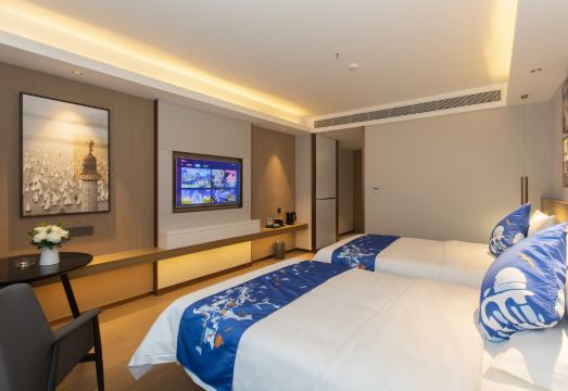 Yeste Hotel (Lingshan Jiangnan Avenue) Hotel Overview