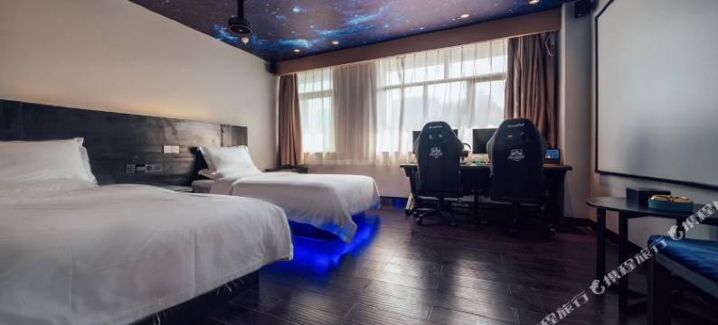 晚安江景电竞酒店(重庆解放碑店)图片