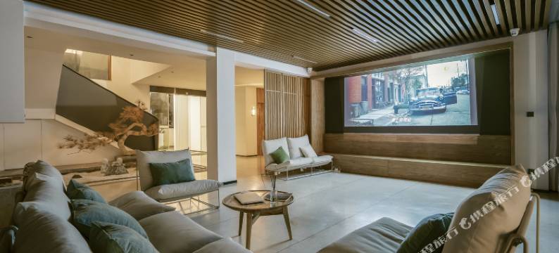 L HOUSE卢家泳池度假民宿(北海银滩度假区店)图片