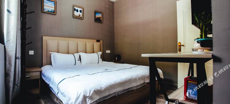 林芝雅静别苑图片