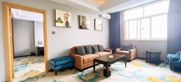 东来客大酒店(岐山蔡家坡火车站店)图片