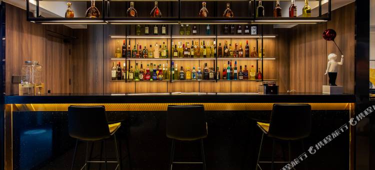 鹿小鹿酒店(新乡高铁东站店)图片