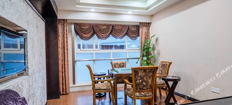 重庆龙胤大酒店(铜梁万达广场店)图片