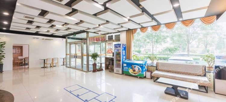 驿家365连锁酒店(唐县人民政府店)图片