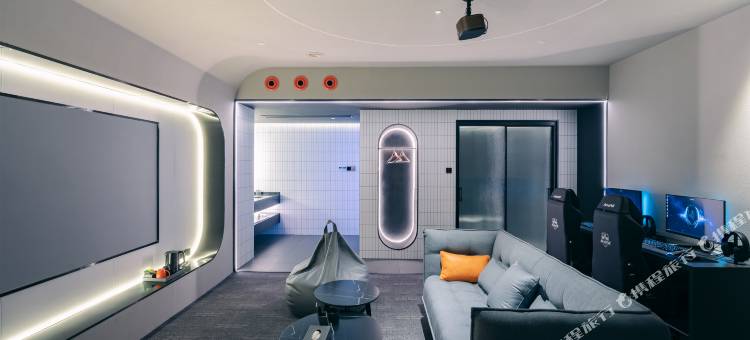 AK电竞概念酒店(武汉江汉路步行街店)图片