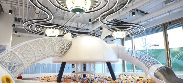 遵化金融街古泉皇冠假日酒店图片