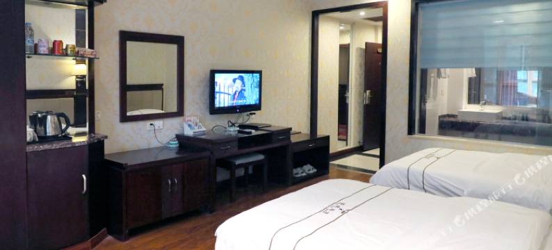 宜宾添银宾馆(南溪一中店)图片