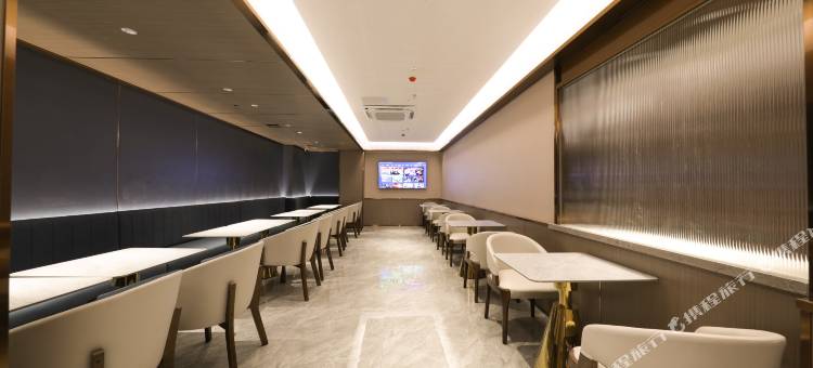 艺龙安悦酒店(苏州寒山寺山塘街店)图片