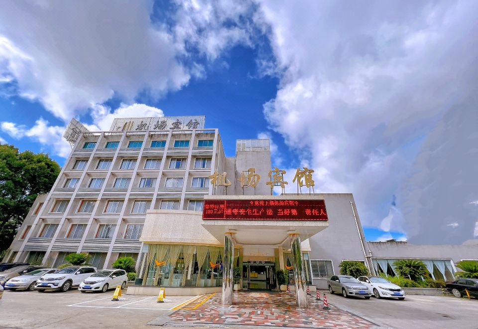 Hotel Overview