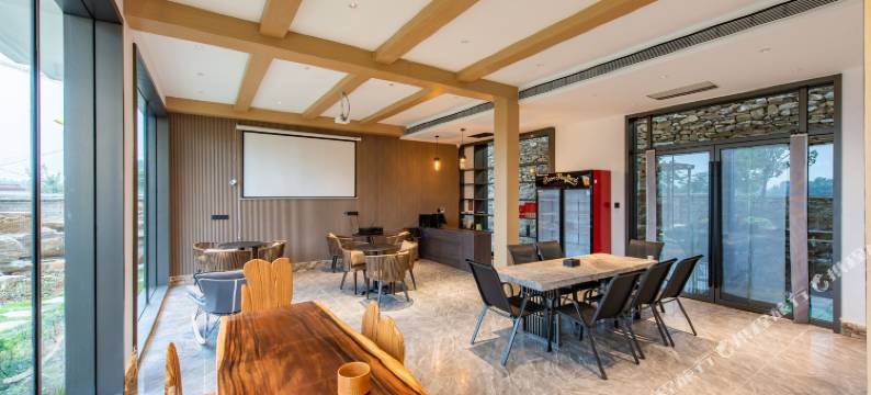 巷里的院子图片