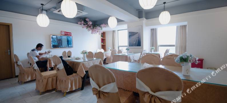 爱丽海景酒店(海口骑楼老街店)图片