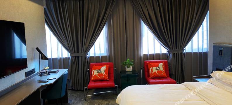 锦州金公馆精品酒店(中央南街红星美凯龙店)图片