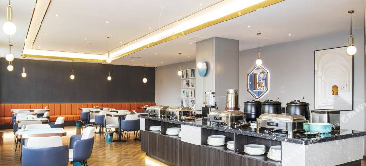 兰欧尚品酒店(市人民法院中测人事考试中心店)图片