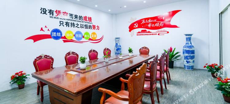 上海星鑫假日酒店(洲海路地铁站店)图片