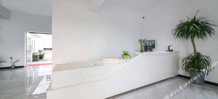 乐襄遇酒店(华侨城奇幻度假区襄阳东站店)图片