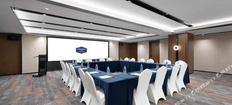 大连高新希尔顿欢朋酒店图片