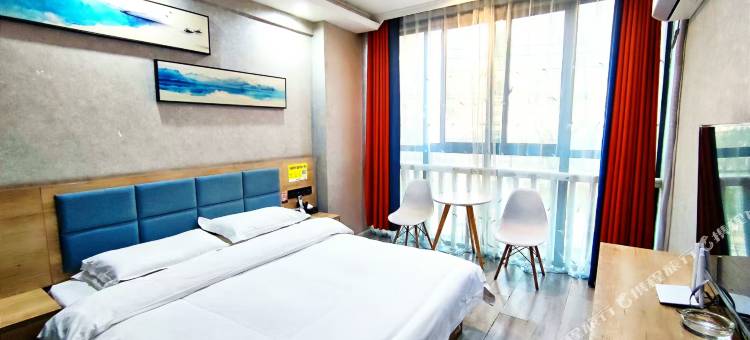 洛南天禧朵福酒店图片