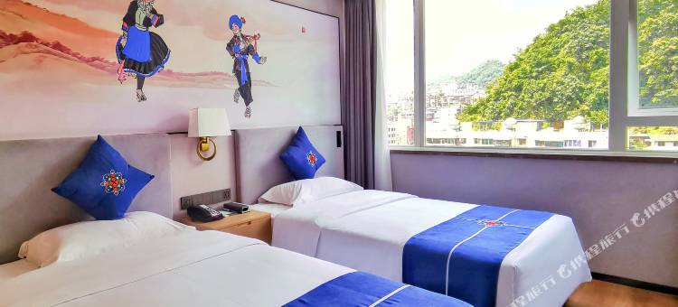 贵阳黔灵大酒店(黔灵山公园地铁站店)图片